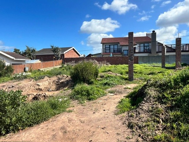  Bedroom Property for Sale in Upper Robberg Western Cape